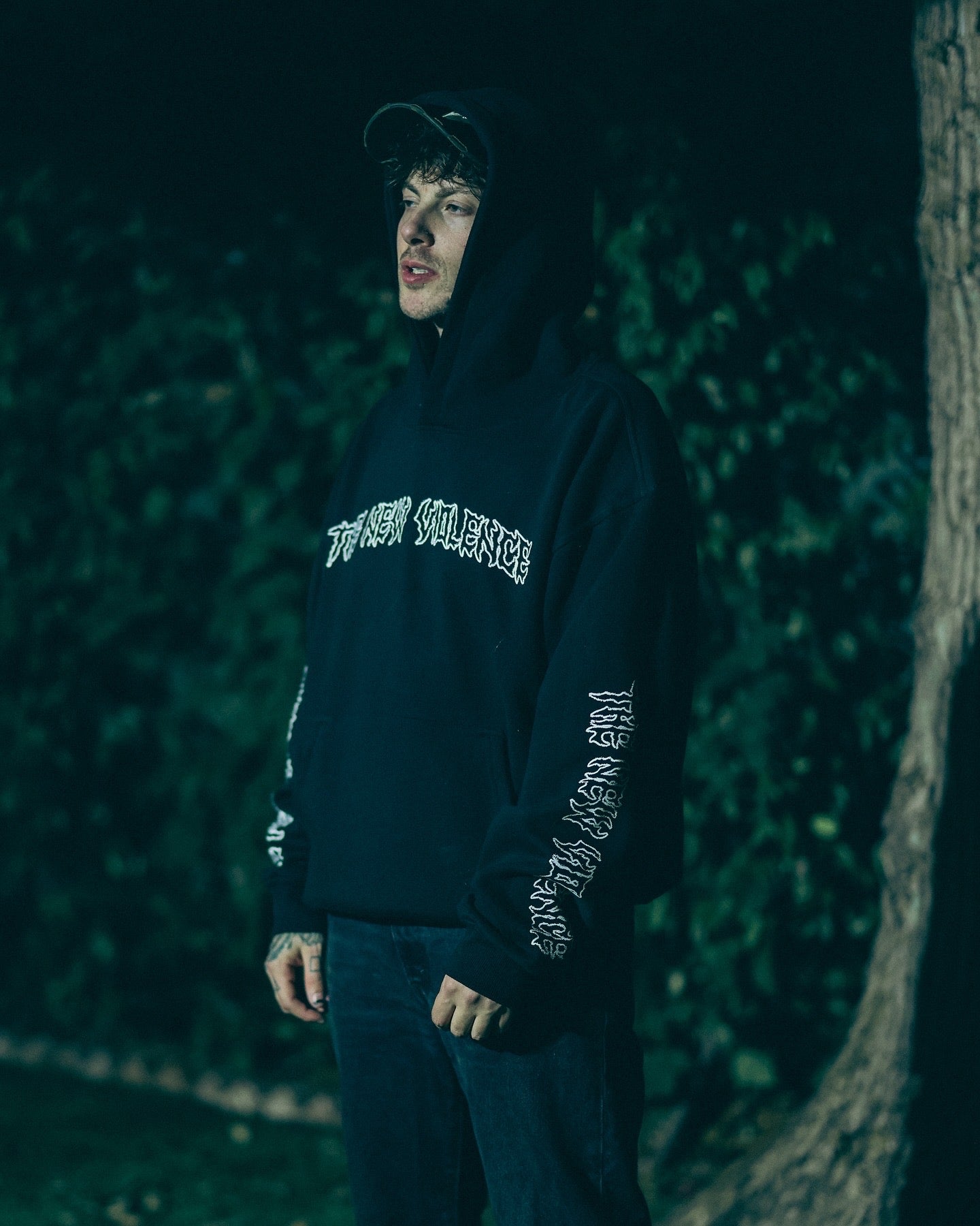 TNV METAL LOGO HOODIE